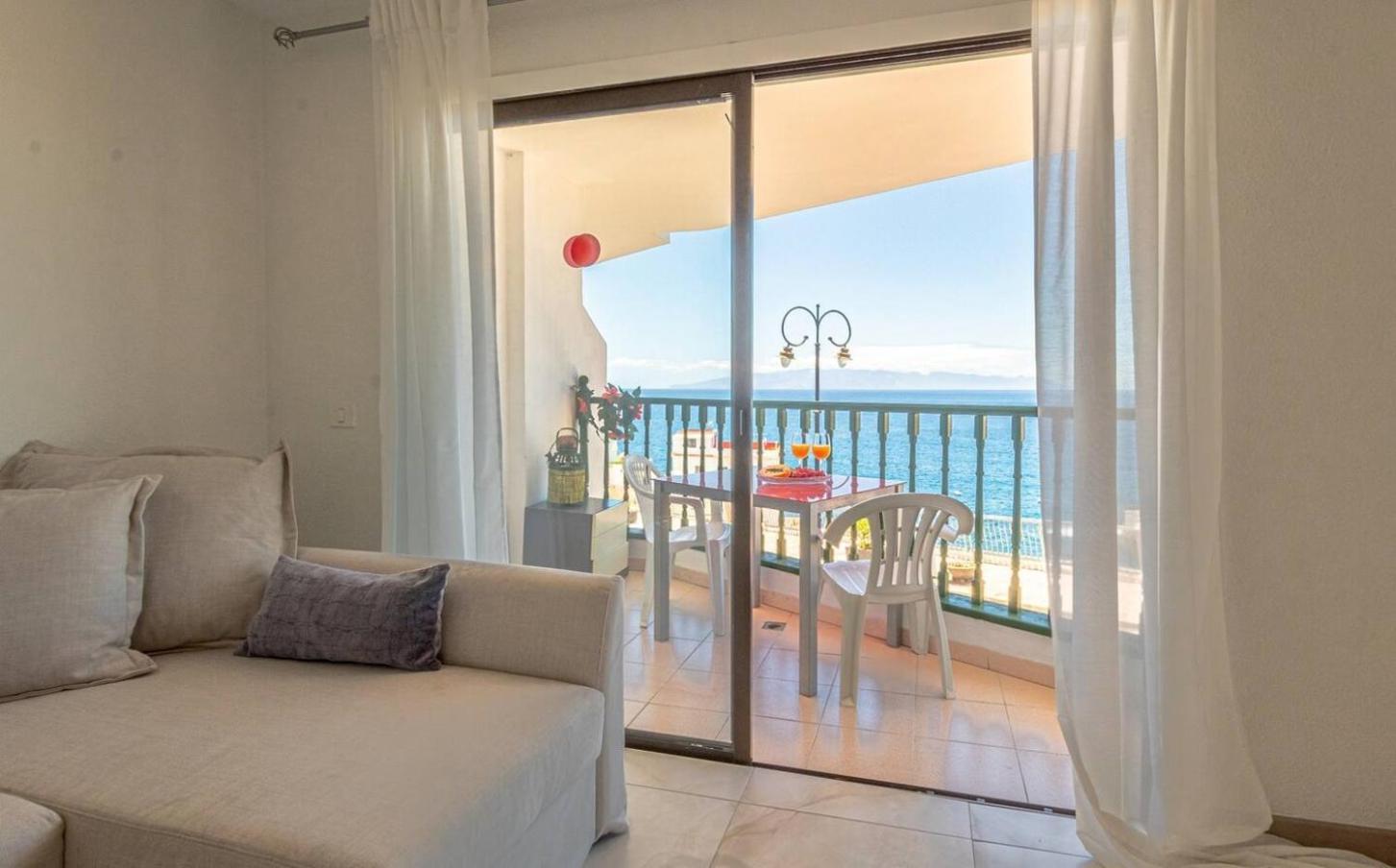Great View Apt By Dream Homes Tenerife Puerto de Santiago  Exterior photo