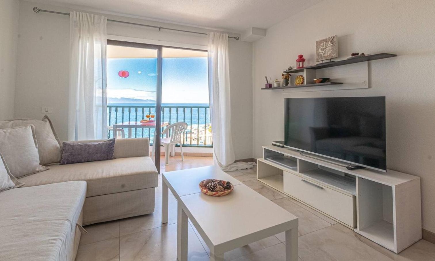 Great View Apt By Dream Homes Tenerife Puerto de Santiago  Exterior photo